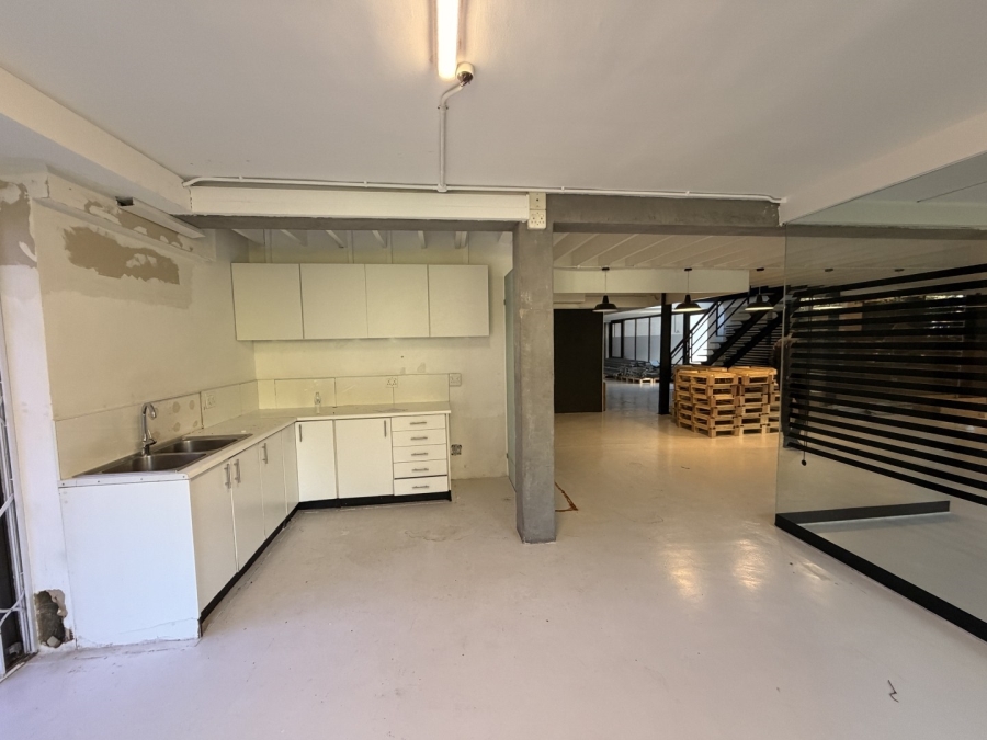To Let Commercial Property for Rent in Gardens Western Cape